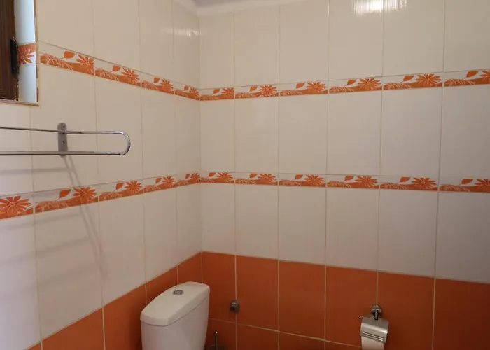 Pole Estate
