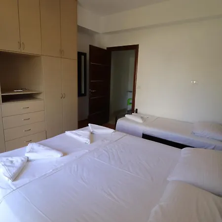 アパート Pole Estate *