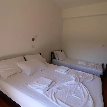 アパート Pole Estate *